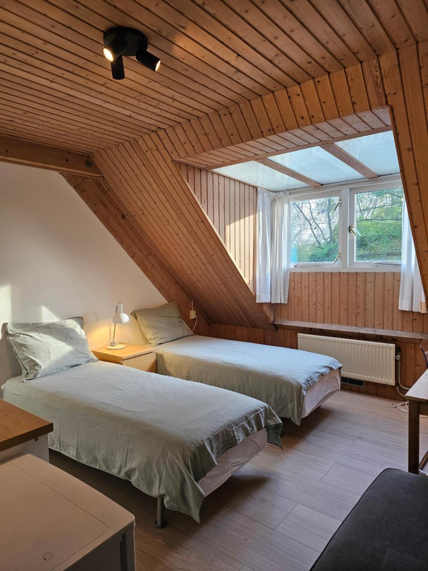 Rustherberg Valthermond ภายนอก รูปภาพ